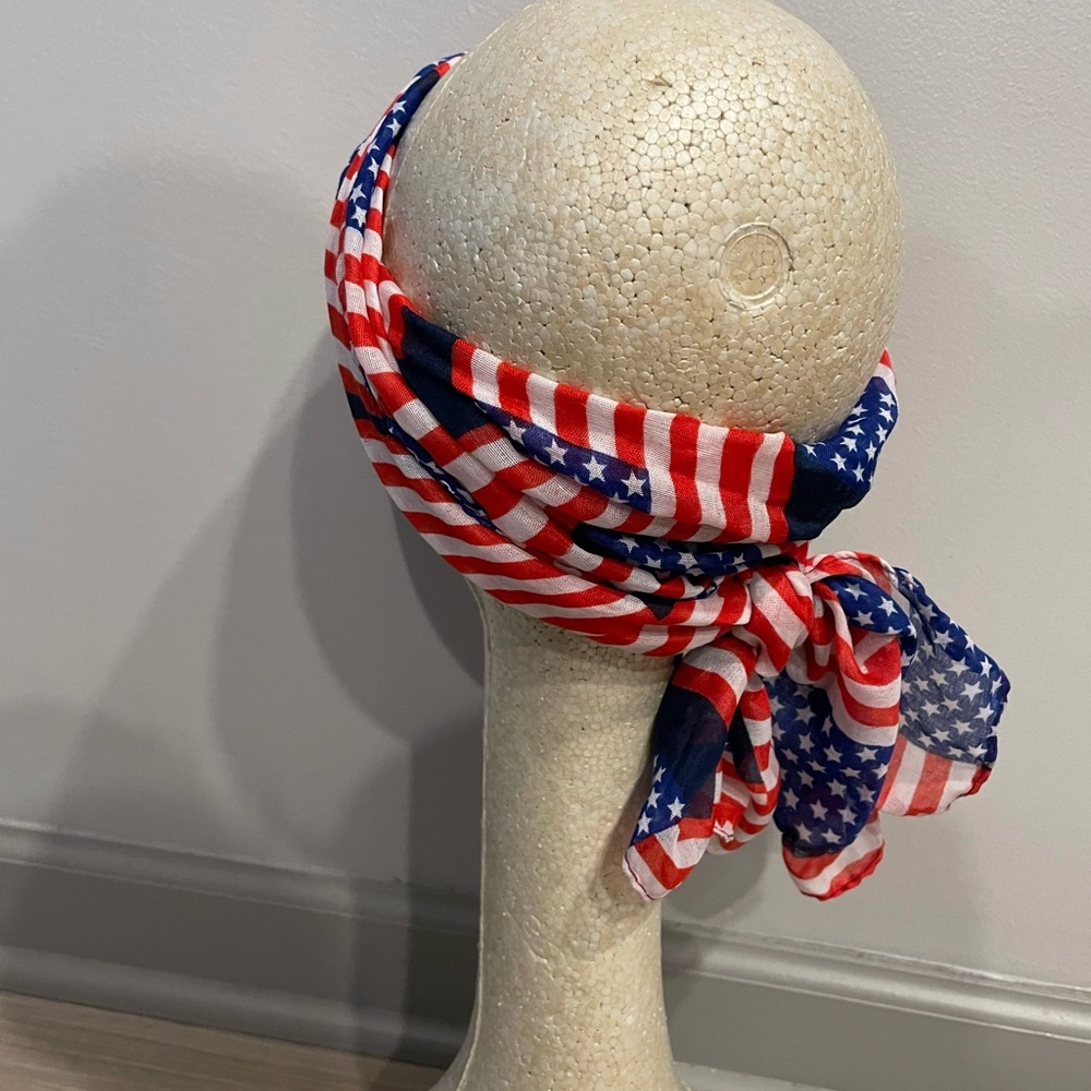 Flashy Scarves at Bambooshay 🙋♀️🤗✌️ - Picture 4 of 7